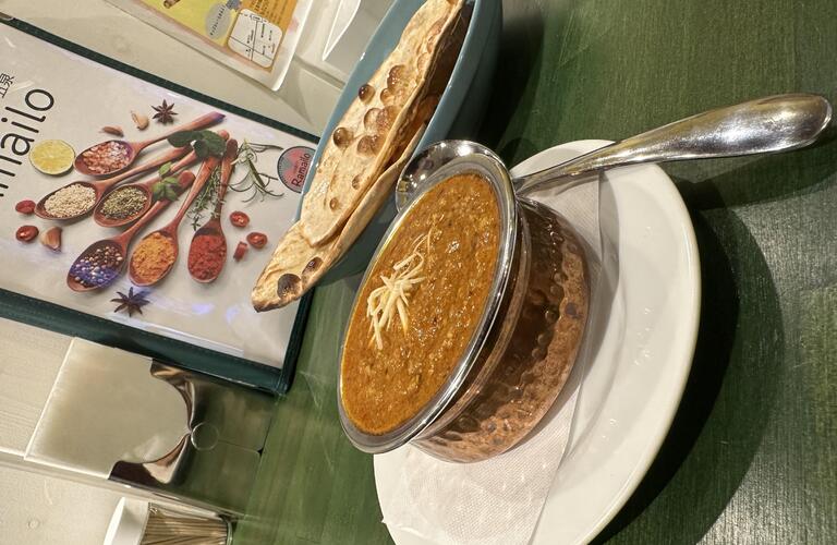 スパイスの達人が贈る、一度食べたら忘れられないキーマカレー