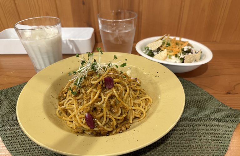 ネパールの家庭料理を味わい尽くす、五泉市のRamailo.へようこそ！